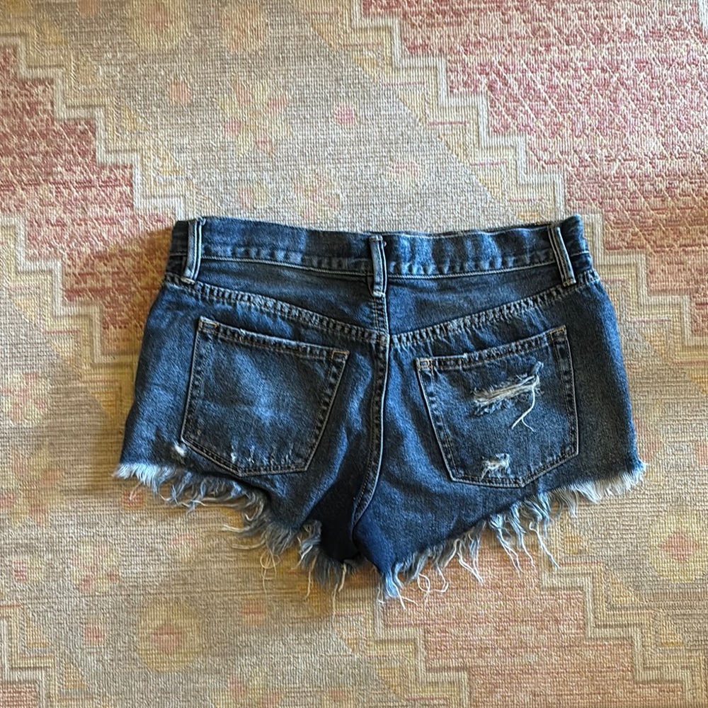 Mid rise, free people denim shorts